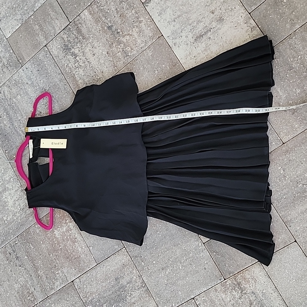 Elodie Black Chiffon Pleated Dress Sz M - Picture 10 of 11